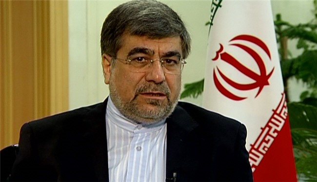 جنتی: من سیگار نمی‌کشم!