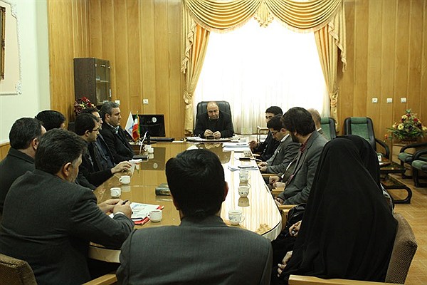 مجمع عمومی تشکل های جامعه اسلامی استادان در واحد میانه برگزار شد