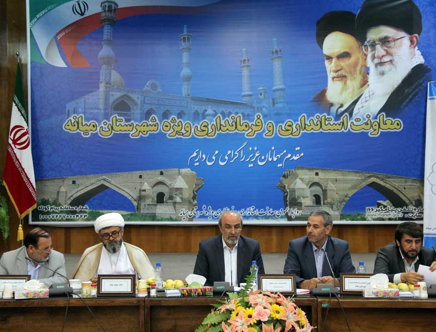 وزیر ورزش و جوانان از اجرایی شدن ۳۵۰ طرح از ۲ هزارو ۵۲۶ طرح مصوب در۴سفر دولت قبل به آذربایجان خبرداد
