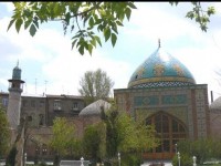 حجت الاسلام تقی زاده: تامین هزینه ها دلیل اصلی تجاری سازی بخشی از محوطه مساجد سراب است