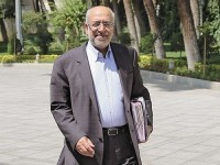 قیمت خودرو کاهش نمی‌یابد/ توافق‌نامه‌های تجاری آماده امضا شد