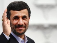 در سایت احمدی​نژاد کاربران به روحانی رای دادند