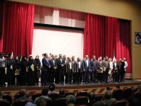 مسئولین و کارمندان دولت باید، حق گرا و مردم گرا باشند
