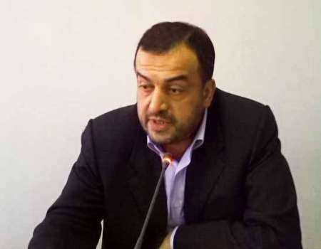 آتش نشانان ایثارگران عرصه ایمنی کشور هستند