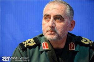 ندانم کاری ها و منفعت طلبی عده ای در فتنه ۸۸، عرصه و میدان را برای تاختن دشمنان قسم خورده ی نظام باز کرد
