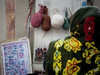 کارگاه‌های دومین قطب تولید فرش ابریشم کشور در آستانه تعطیلی /بیکاری ۱۵ هزار قالیباف مراغه‌ای