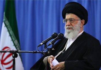 نفوذی الزاماً از دشمن پول نمی‌گیرد/ «تندرو» و «میانه‌رو» ادبیات سیاسی دشمن است/ از تعریف دشمن ابراز بیزاری کنید