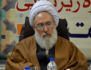 اقتصاد مقاومتی حلاّل همه ی مشکلات است/ هر رای مردم برابر تیریست که بر قلب دشمن فرو می رود
