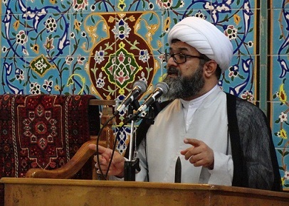 تنها راه نجات کشور اقدام و عمل به اقتصاد مقاومتی است/ عدم عمل شورای شهر و شهردار میانه در احیای بافت فرسوده اطرف حرم شرم آور است