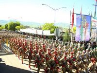 مراسم رژه نیروهای مسلح به مناسبت روز ارتش در شهر میانه برگزار شد+تصاویر