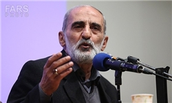 شریعتمداری: فایل صوتی درخواست مهدی هاشمی برای تحریم ایران موجود است/تعجب سفیر اتریش از درخواست دو رئیس‌جمهور اسبق کشورمان/ کواکبیان: اگر منتقدان با برجام مخالفت نمی‌کردند دلار گران نمی‌شد/ برای آن ۳۰ نفر بیانیه بدهیم بزرگ می‌شوند