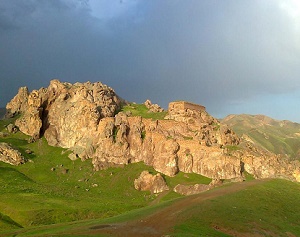 میانه، شهری سرسبز و زیبا در دل کوهستان/ دیار بزقوش و قافلان مسافران نوروزی را فرا می خواند