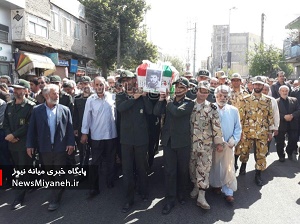 مراسم تشییع و خاکسپاری پیکر مادر شهیدان “کلانتری” در شهر میانه برگزار شد + تصاویر