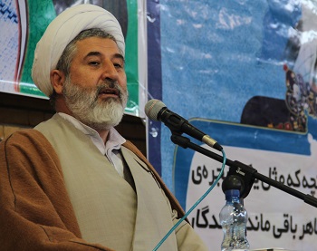 اخیراً عده‌ای امامزاده سید اسماعیل (ع) میانه را مورد هتک حرمت قرار داده‌اند/ مسئولین قضایی این افراد را به اشد مجازات برسانند