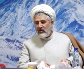امام جمعه میانه: مردم باید در انتخابات مجلس به دنبال انتخاب افراد اصلح باشند/نحوه اخذ مالیات در کشور اصولی نیست