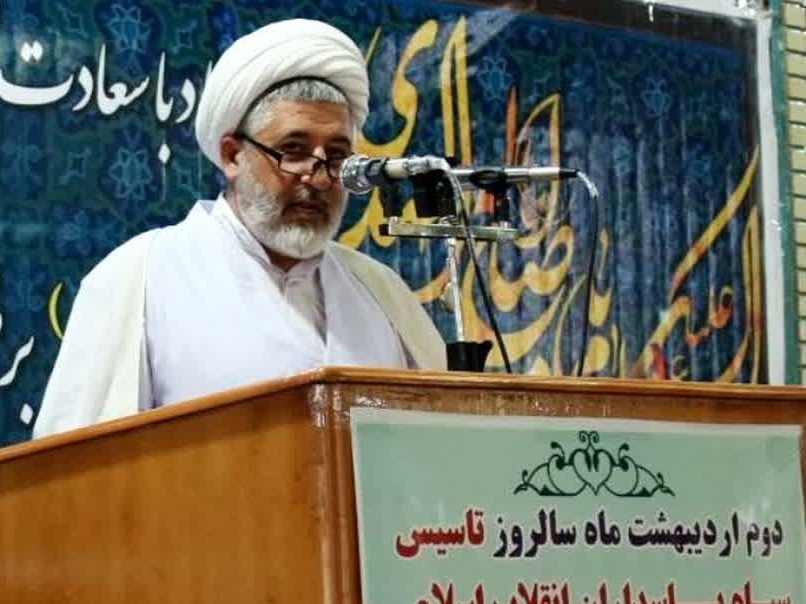 جوانی که به دنبال کار باشد من برای او شغل ایجاد می‌کنم/باید در دستگاه قضایی با قضات فاسد برخورد قاطعی شود