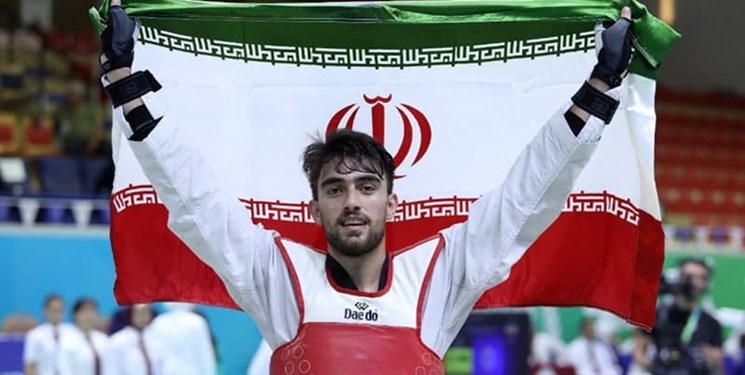 طلای تکواندوکار میانه ای در چین